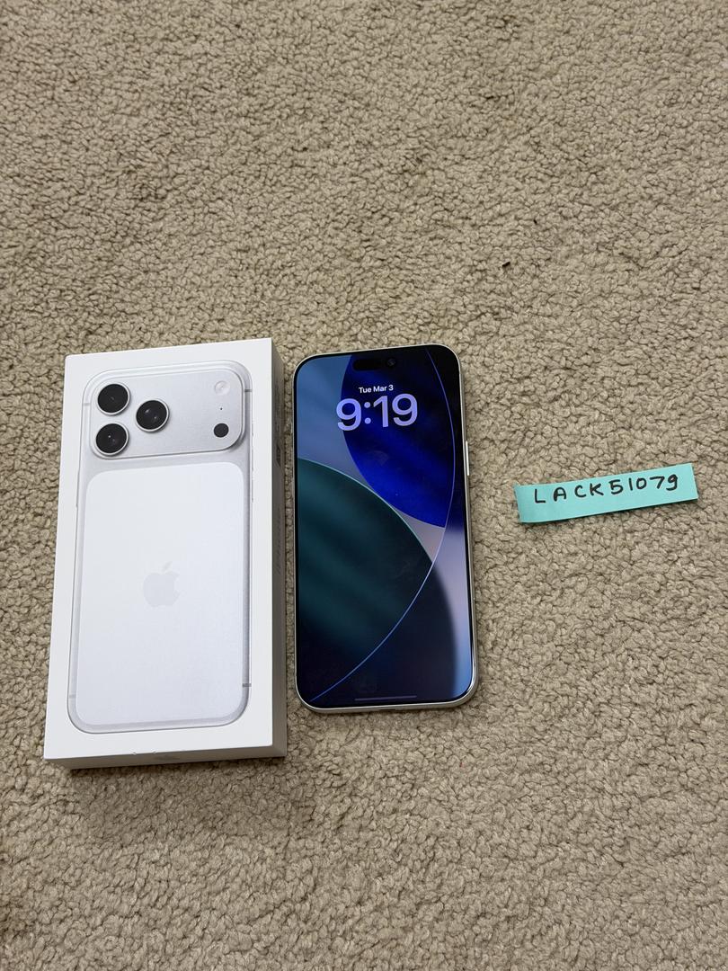 Apple iPhone 17 Pro Max - Unlocked, 256GB, Silver, A3257