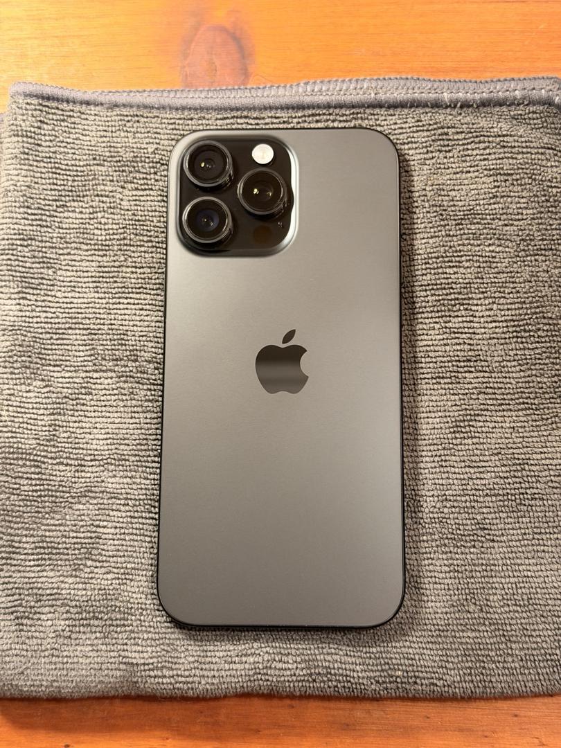 Apple iPhone 16 Pro Max - Unlocked, 256GB, Black, A3084