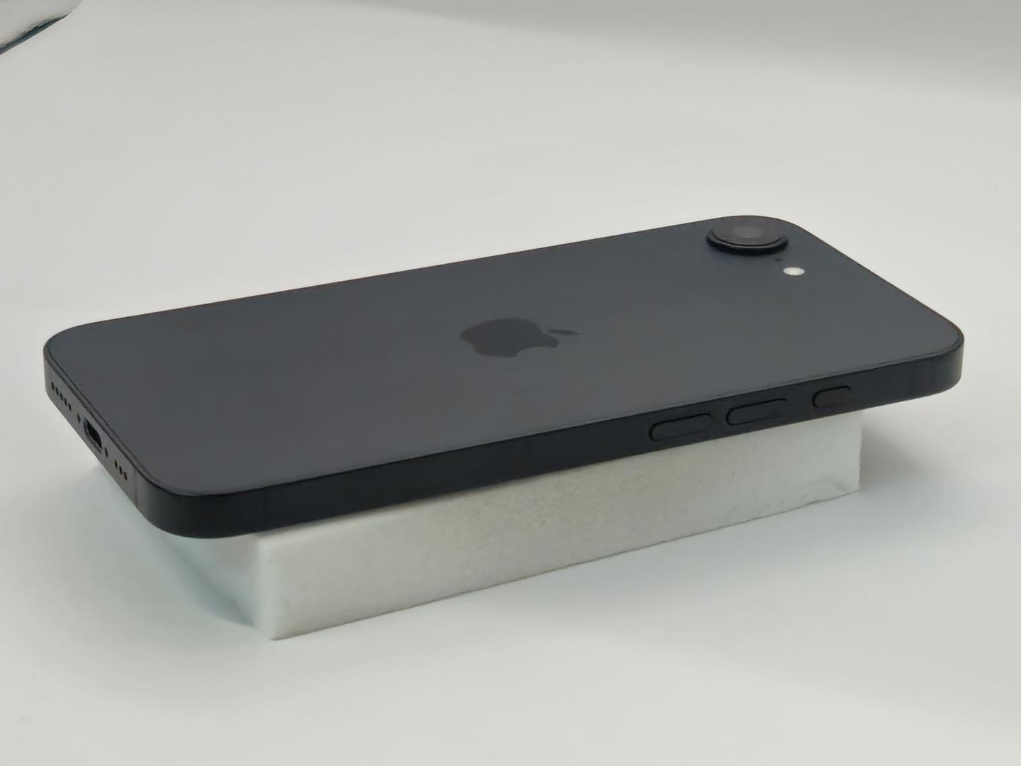 Apple iPhone 16e - Unlocked, 128GB, Black, A3212 - LACR09192 - Swappa
