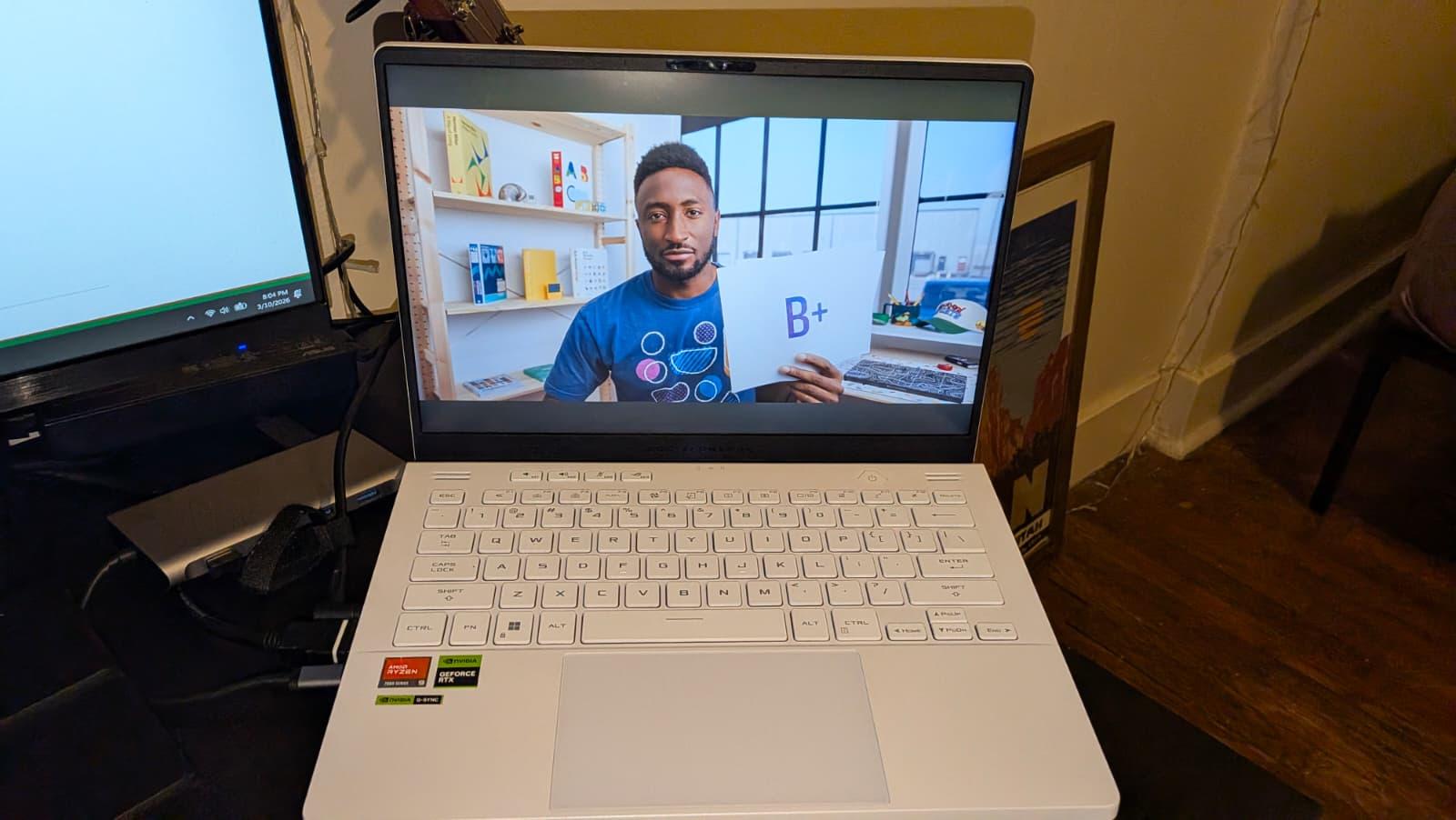 Asus ROG Zephyrus G14 (2023) GA402 - 512GB, White, 16GB, AMD Ryzen 9 ...