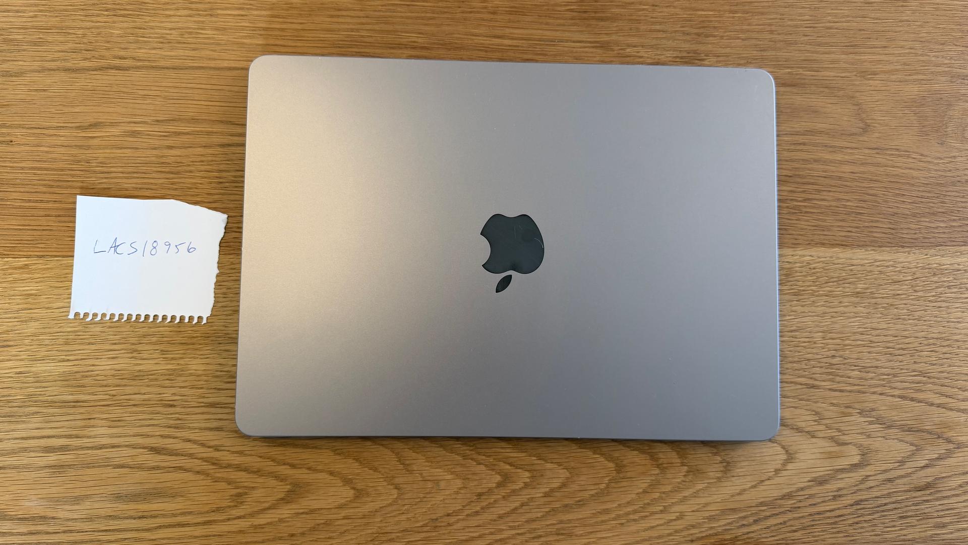 MacBook Air 2022 (M2) - 13 inch - Product Guide, Specs, Prices