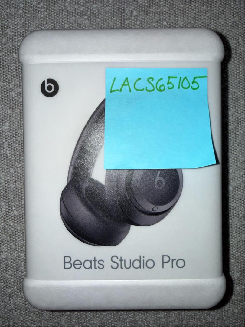 Beats Studio Pro - Black - LACS65105 - Swappa