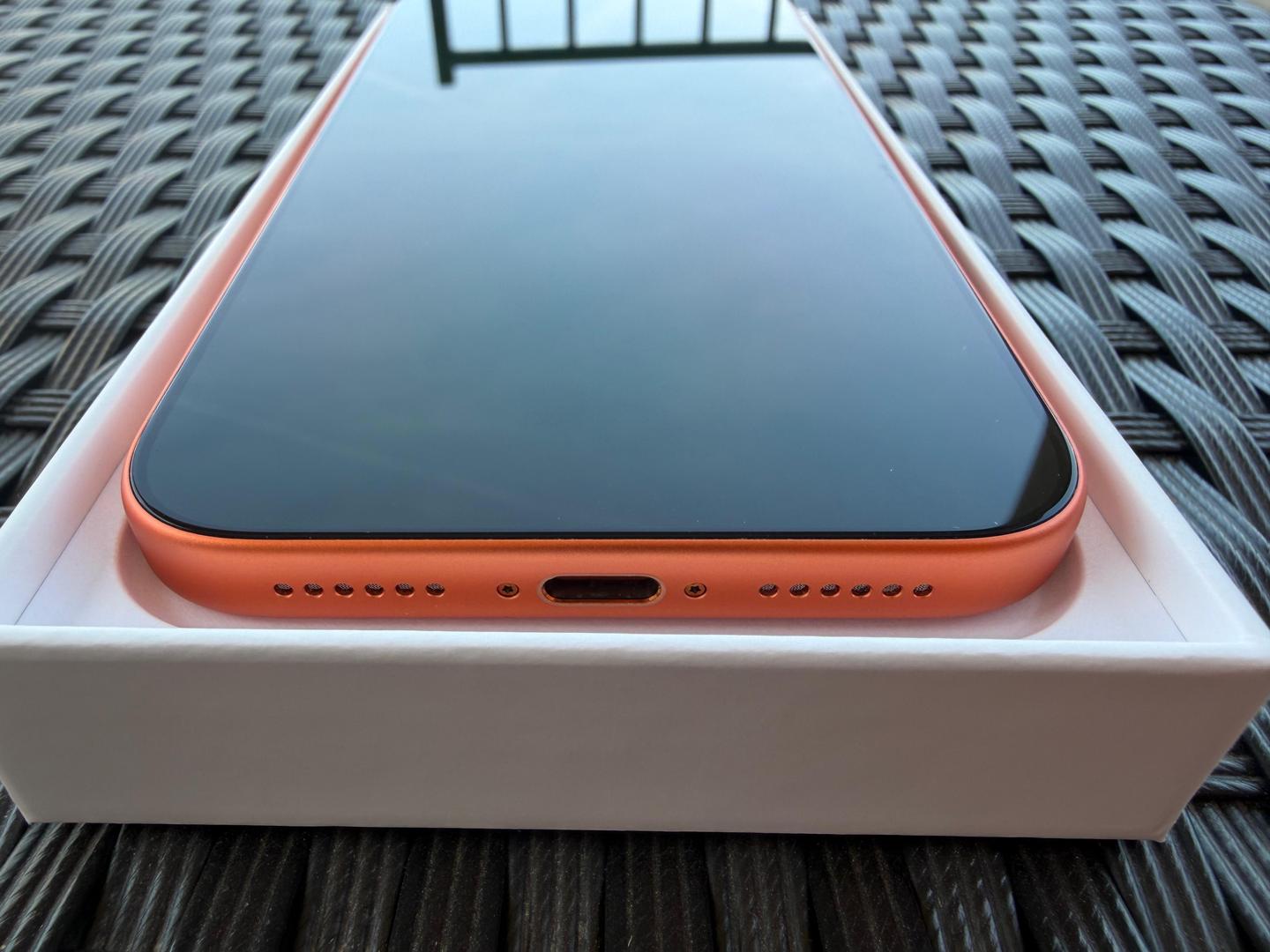 Apple iPhone 17 Pro Max - Unlocked, 256GB, Cosmic Orange, A3257