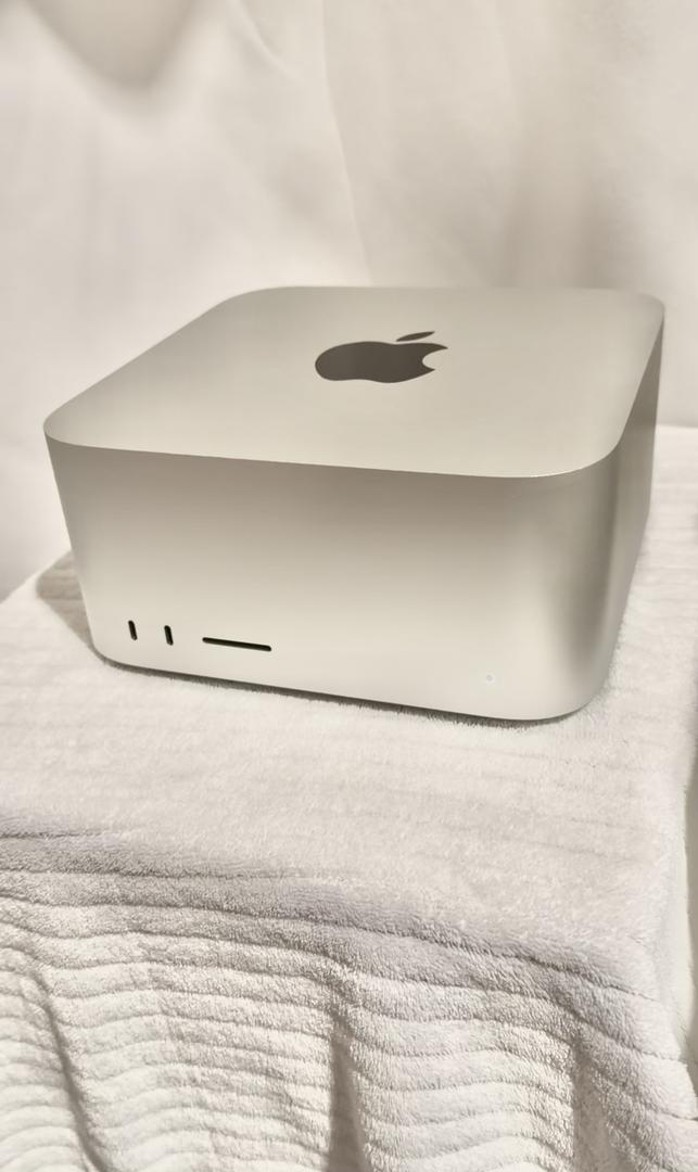 Mac Studio 2023 - 512GB, 32GB, Apple M2 Max, 30 Core GPU