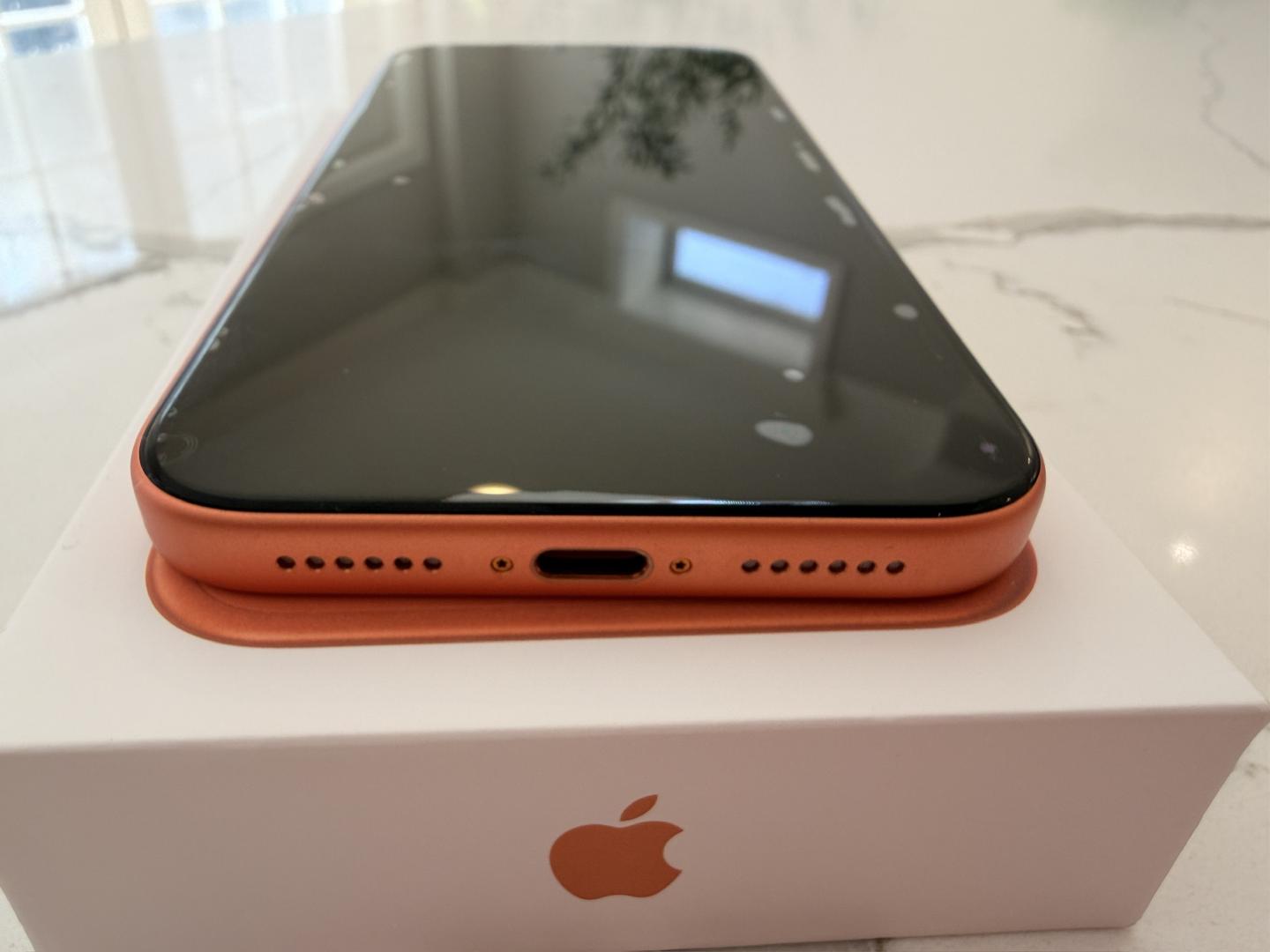 Apple iPhone 17 Pro Max - Unlocked, 256GB, Cosmic Orange, A3257