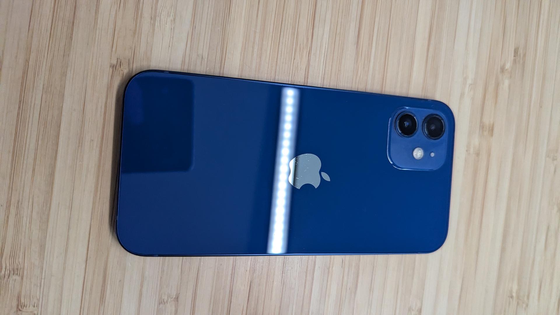 Apple iPhone 12 青色 64GB Amazon.com: Apple iPhone 12, 64GB, Blue - T-Mobile (Renewed