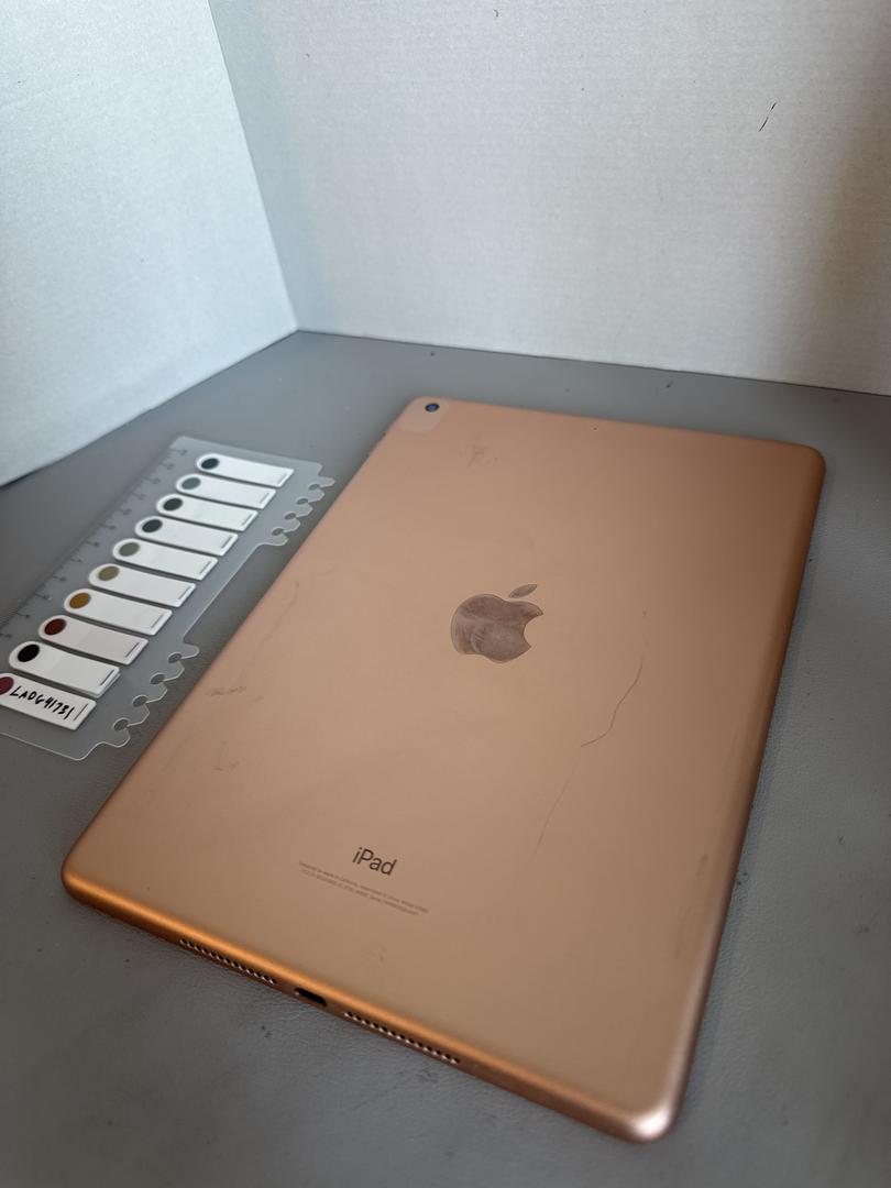 Apple iPad (6th Gen) - Wi-Fi, 128GB, Gold, A1893 - LADG41731 - Swappa