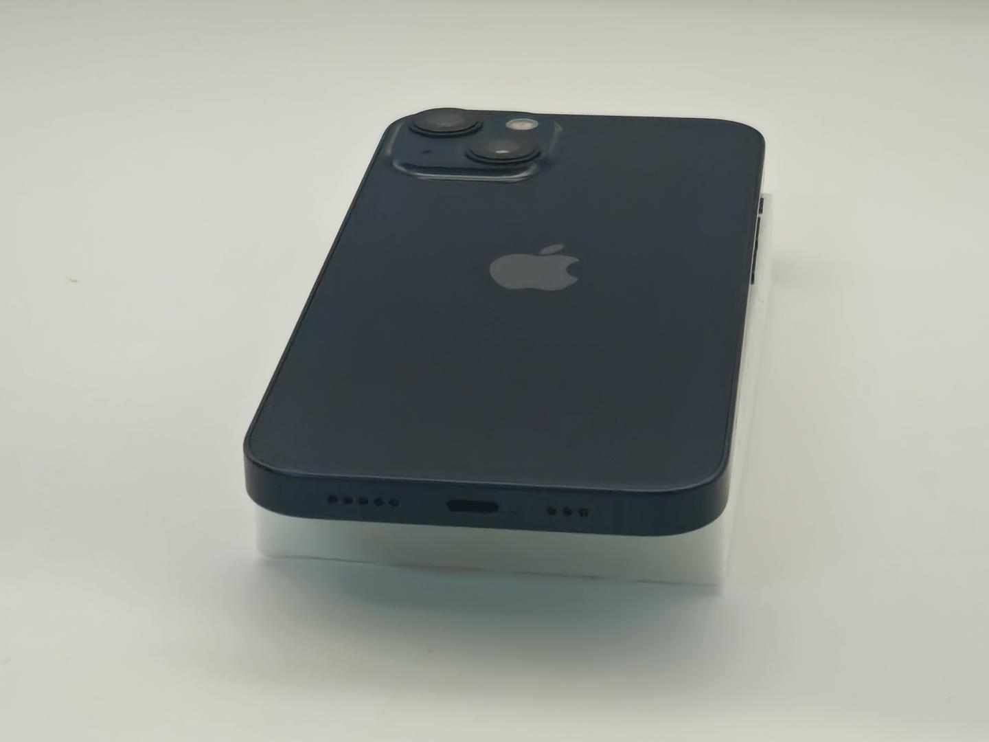 Apple iPhone 13 - AT&T, 256GB, Midnight, A2482 - LADN22078 - Swappa