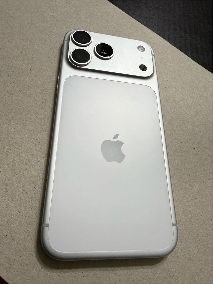 Apple iPhone 17Pro Max ホワイト 256GB Buy iPhone 17 256GB White - Apple