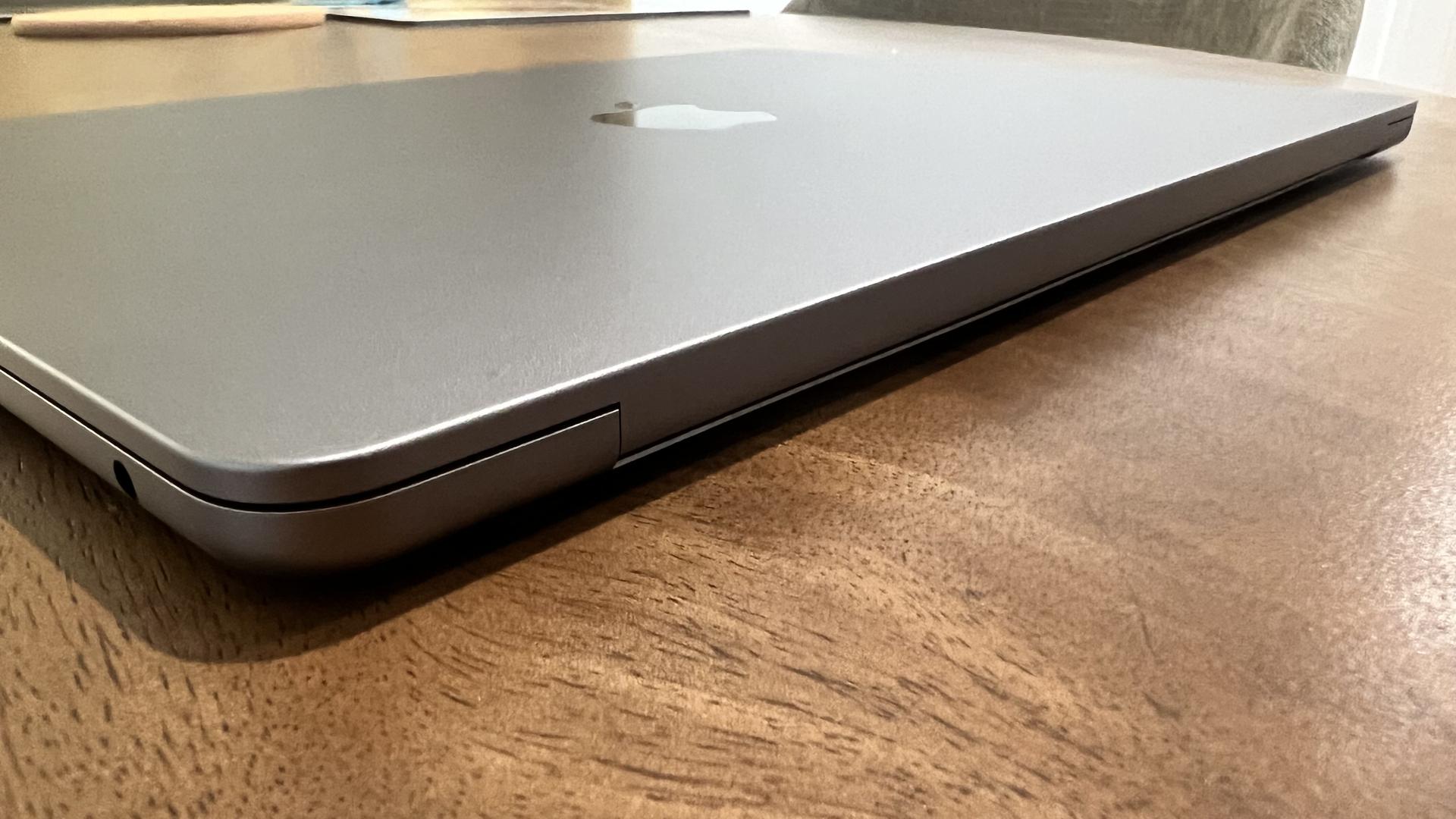 MacBook Air 2022 (M2) - 13