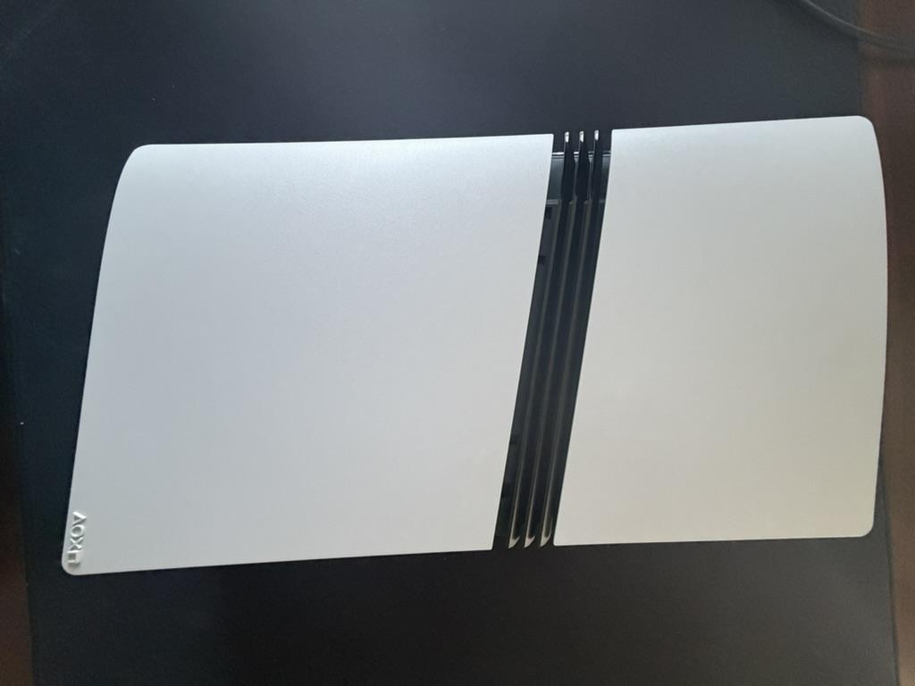 PlayStation 5 Pro (2024) - 2TB, White - LAEG93106 - Swappa