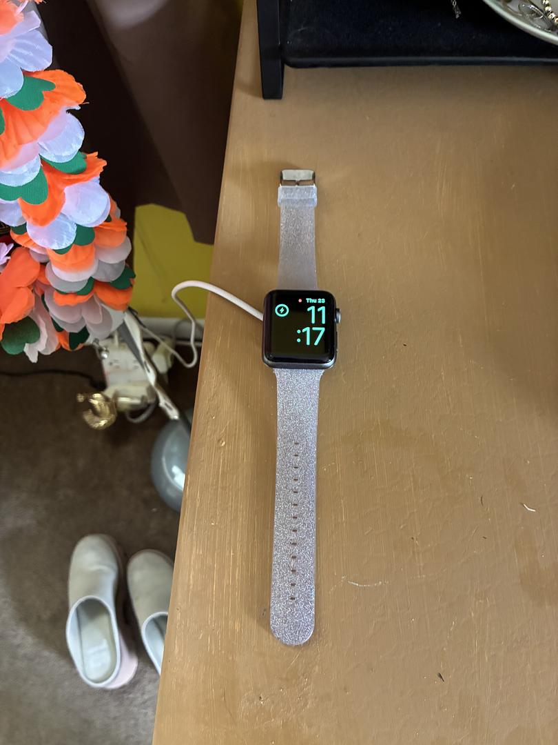 Watch Series 3 42mm - Product Guide, Specs, Prices, and More - Swappa