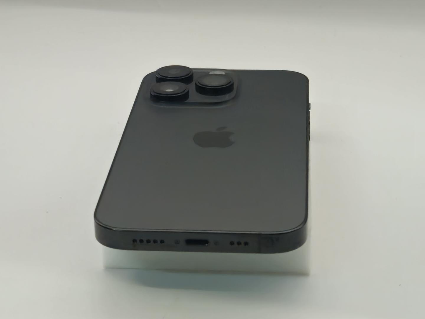 Apple iPhone 14 Pro - Unlocked, 128GB, Black, A2650 - LAEI95072