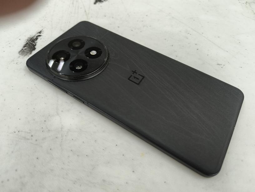 OnePlus 13 - Unlocked, 512GB, Black Eclipse, 16GB - LAEX80034 - Swappa