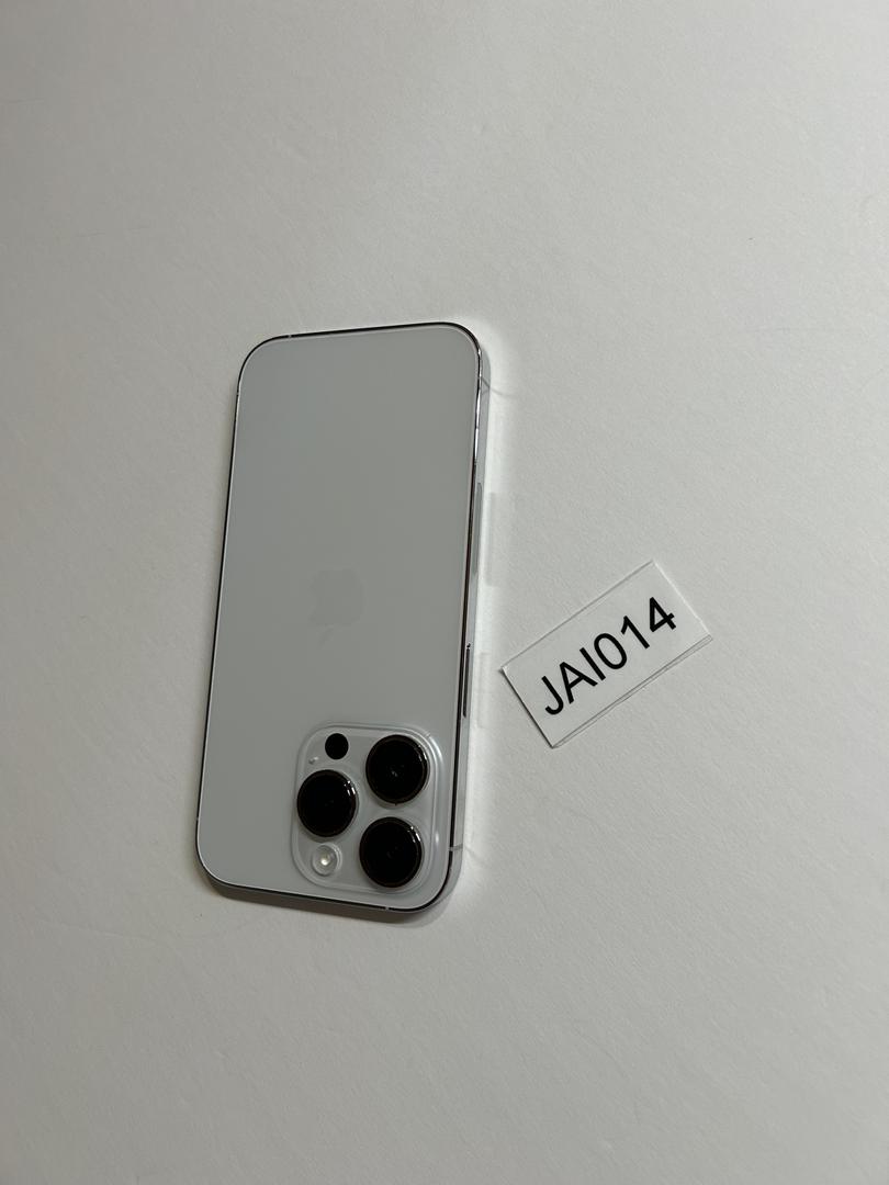 Apple iPhone 14 Pro - Unlocked, 256GB, Silver, A2650 - LAEX83576
