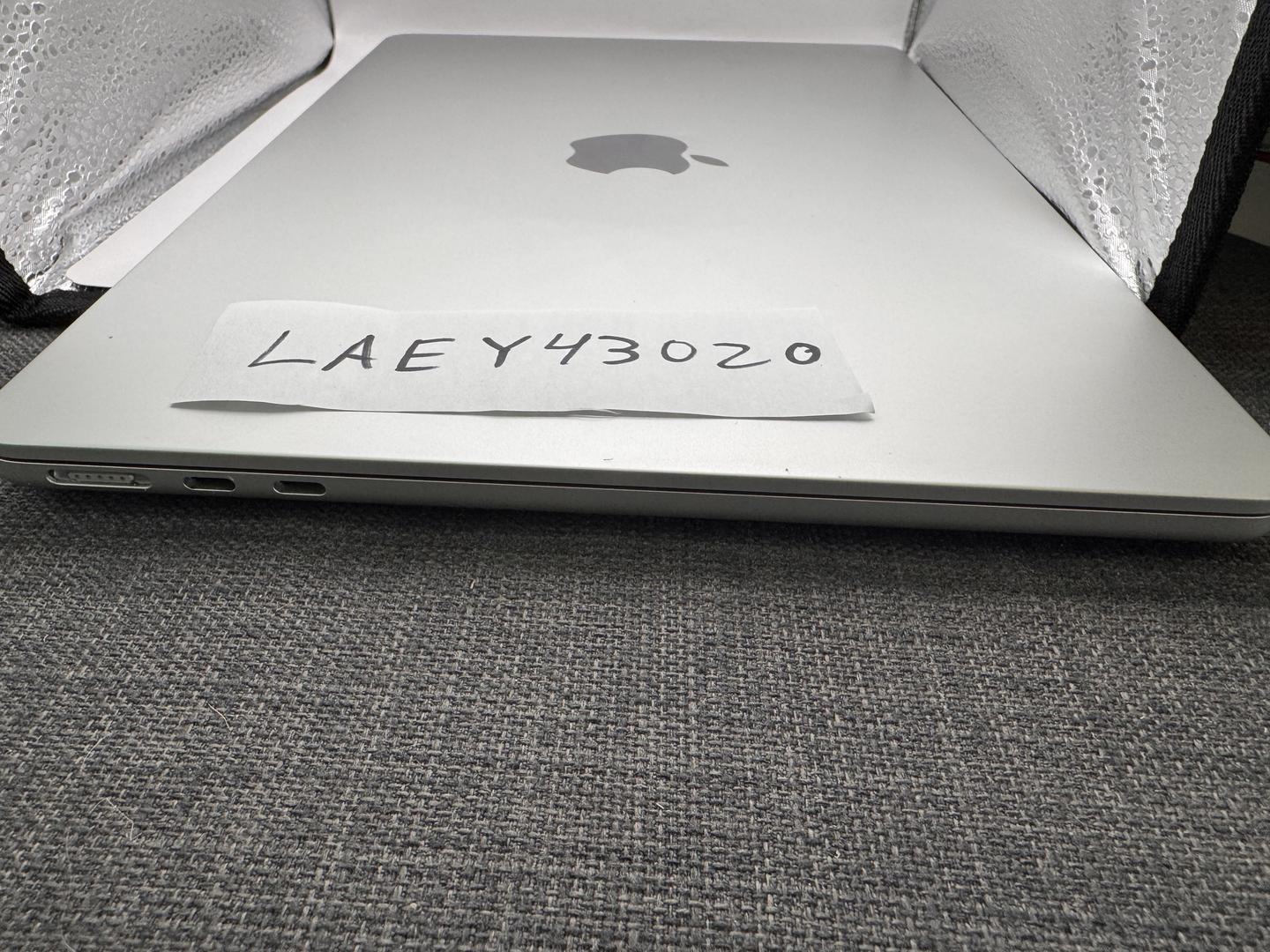 MacBook Air 2024 (M3) - 13