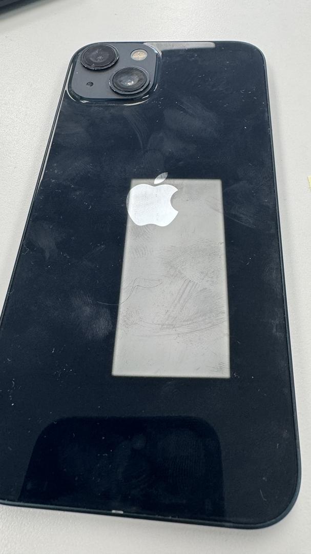 Apple iPhone 13 - Unlocked, 128GB, Midnight, A2482 - LAEY83125