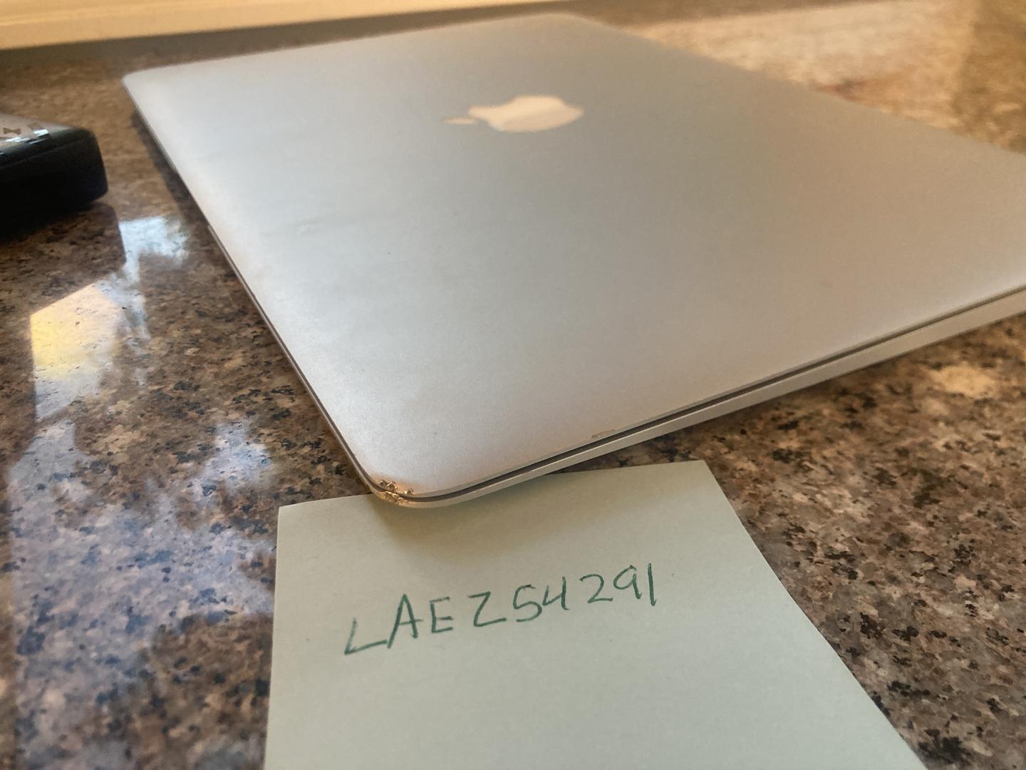 MacBook Air 2012 - 13 inch - Product Guide, Specs, Prices, and