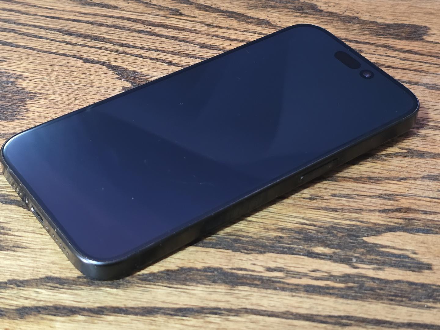 Apple iPhone 15 Pro - Unlocked, 256GB, Black, A2848 - LAFB86429