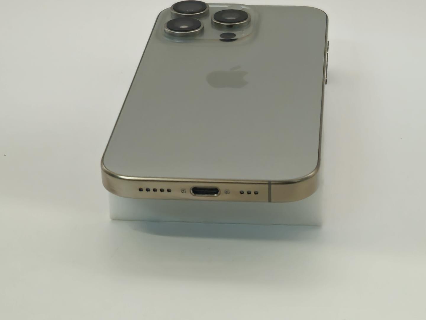 Apple iPhone 16 Pro - Verizon, 256GB, Natural, A3083 - LAFI30183 Apple iPhone 16 Pro - Verizon, 256GB, Natural, A3083 - LAFI30183