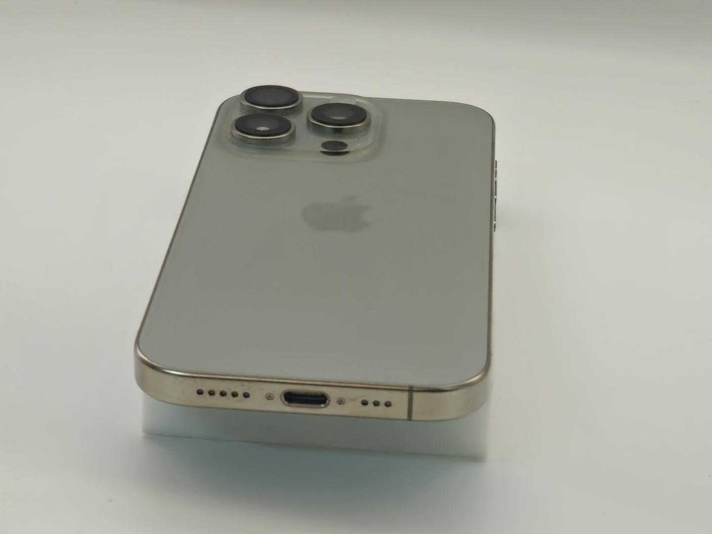 Apple iPhone 16 Pro - Verizon, 256GB, Natural, A3083 - LAFI69675