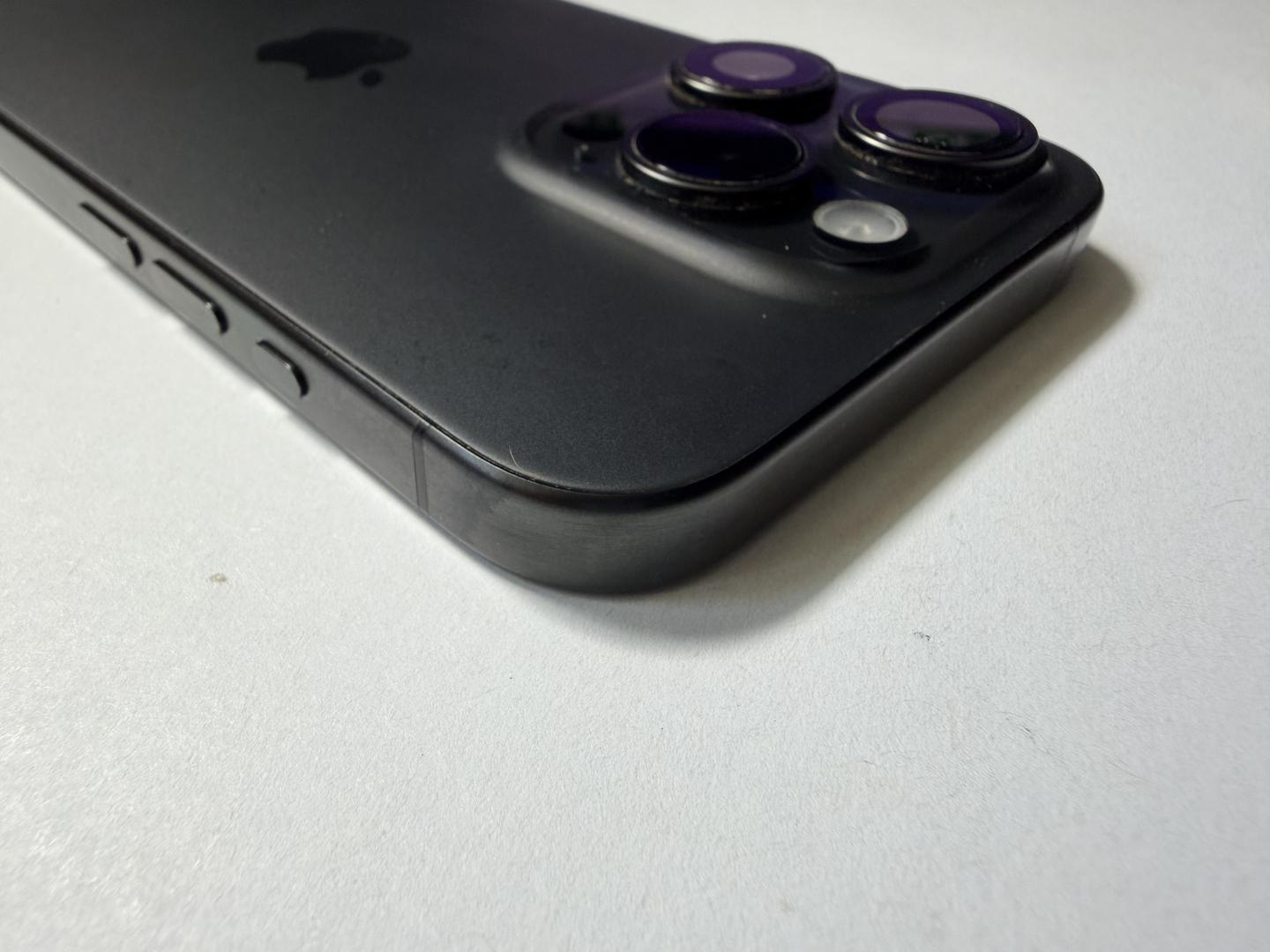 Apple iPhone 15 Pro - Unlocked, 256GB, Black, A2848 - LAFK78868