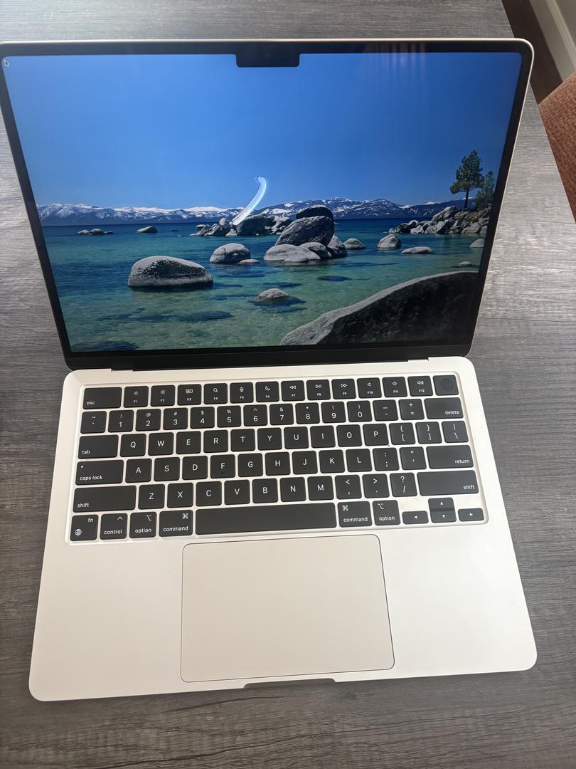 MacBook Air 2022 (M2) - 13 inch - Product Guide, Specs, Prices