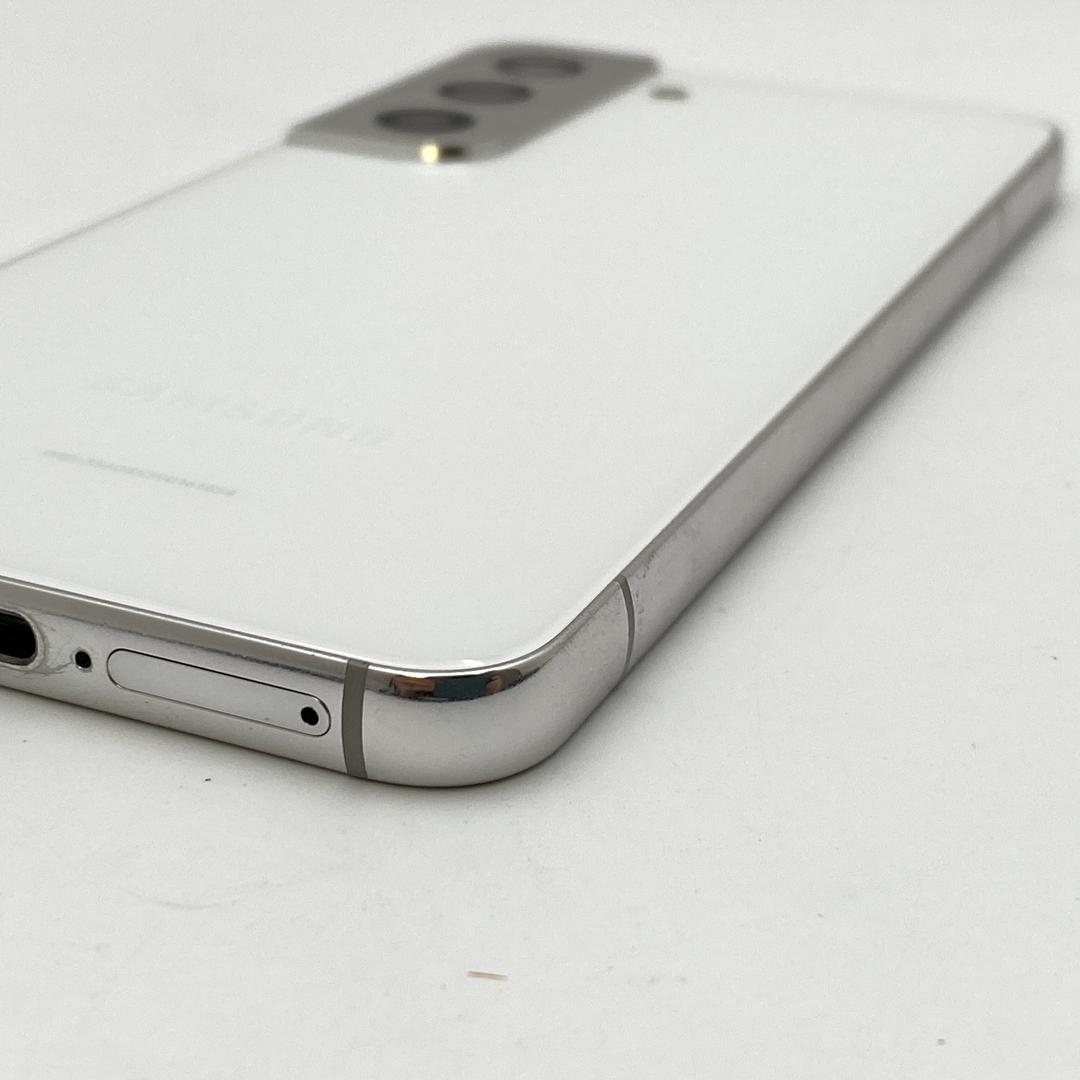 Samsung Galaxy S22 - Unlocked, 128GB, White, 8GB, SM-S901U1