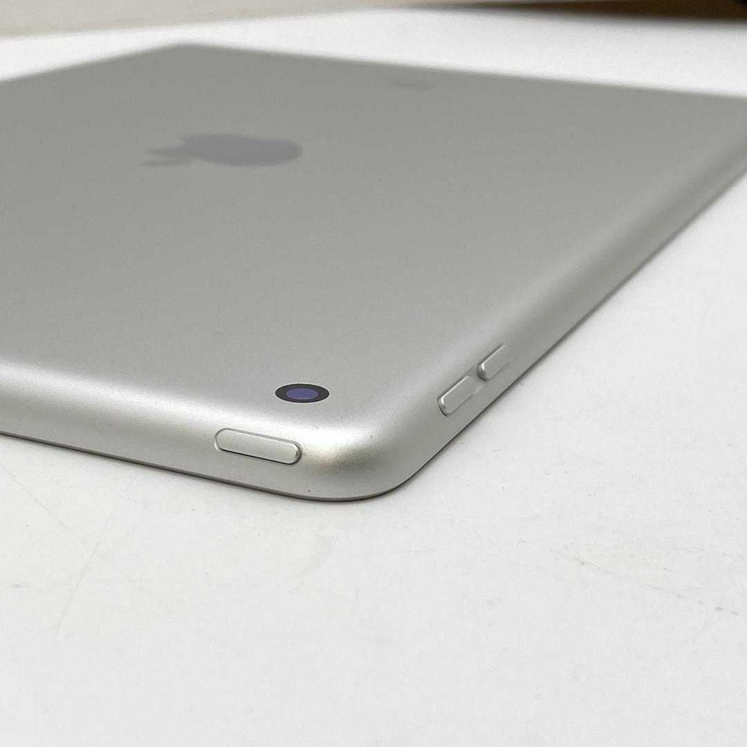 Apple iPad (9th Gen) - Wi-Fi, 256GB, Silver, A2602 - LAFR62626