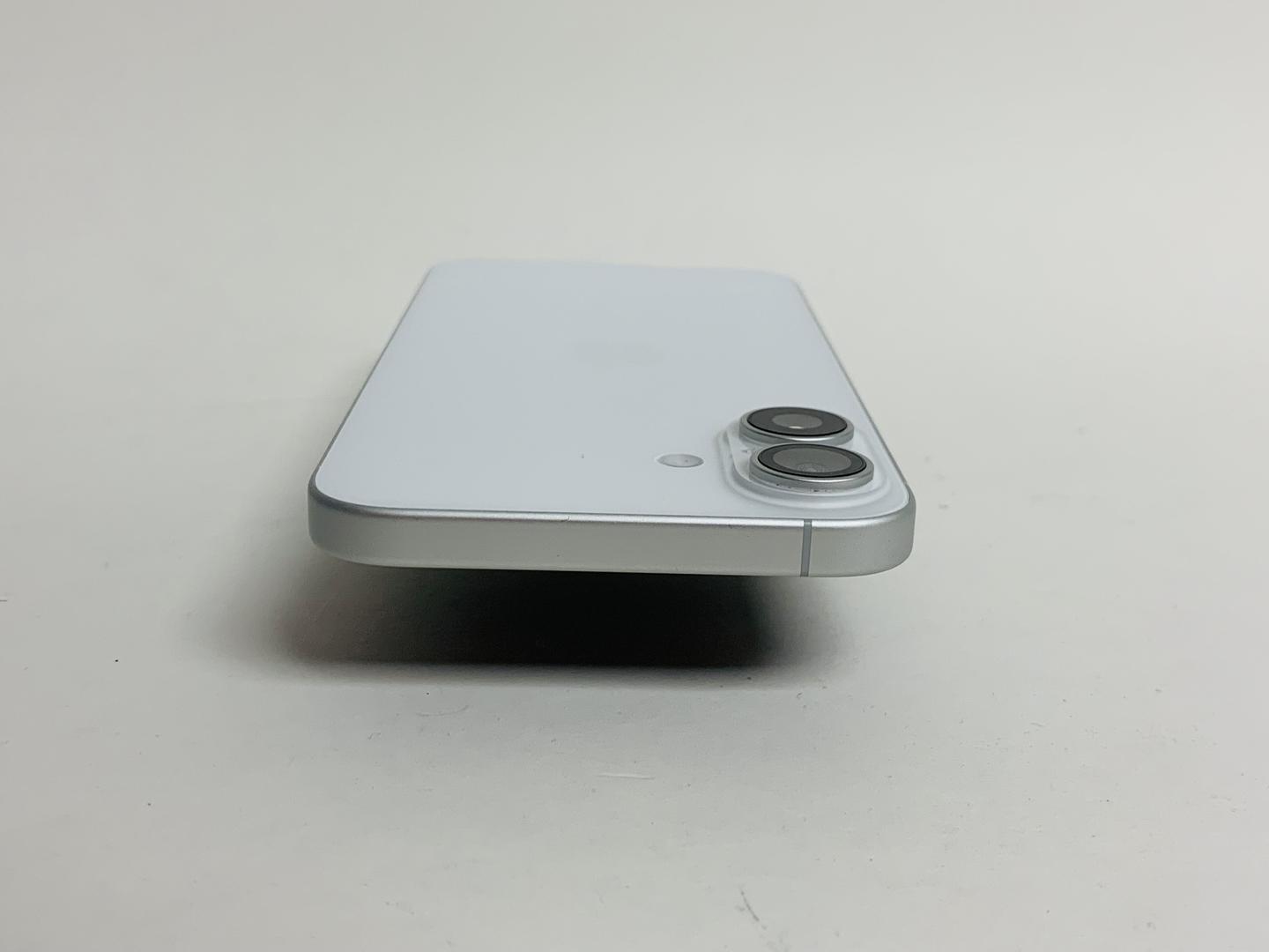 Apple iPhone 16 - Unlocked, 256GB, White, A3081 - LAGA43868 - Swappa