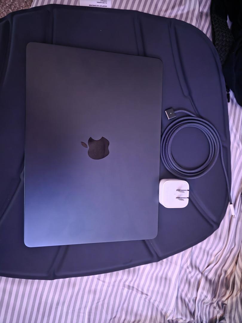 MacBook Air 2026 (M5) - 13 inch - Product Guide, Specs, Prices