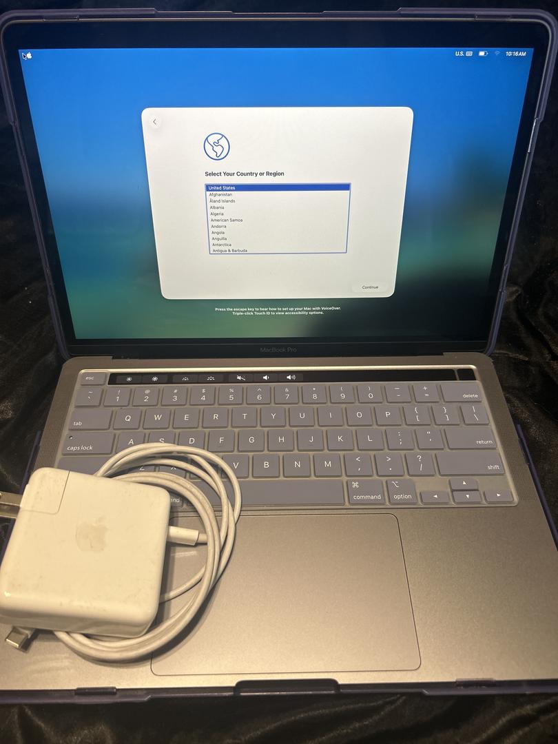 MacBook Pro 2022 - 13 inch - Product Guide, Specs, Prices, and