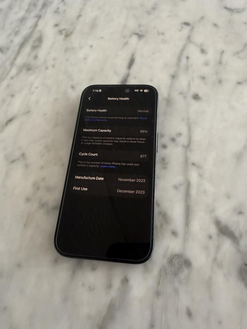 Apple iPhone 15 Pro - Unlocked, 128GB, Black, A2848 - LAGG06362