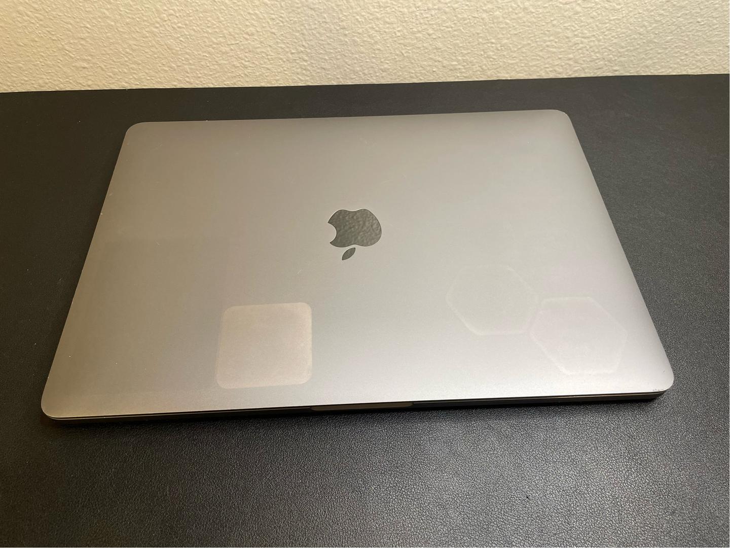 MacBook Pro 2020 - 13" - 512 GB, gris, 16 GB, Intel Core i5 3