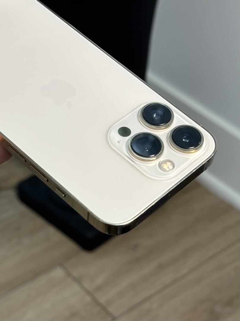 Apple iPhone 13 Pro - Unlocked, 128GB, Gold, A2483 - LAGI19522