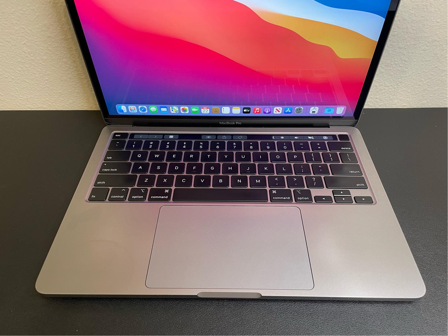 MacBook Pro 2020 - 13" - 512 GB, Gris, 16 GB, Intel Core i7 2