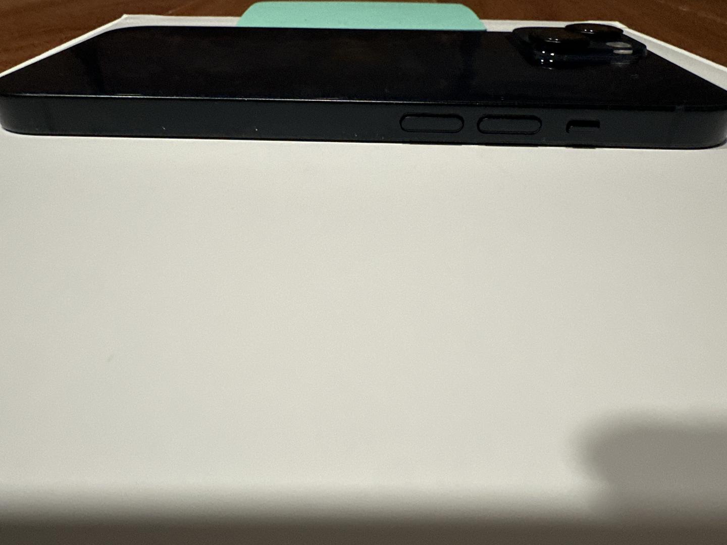 Apple iPhone 14 - Unlocked, 128GB, Midnight, A2649 - LAGM88093