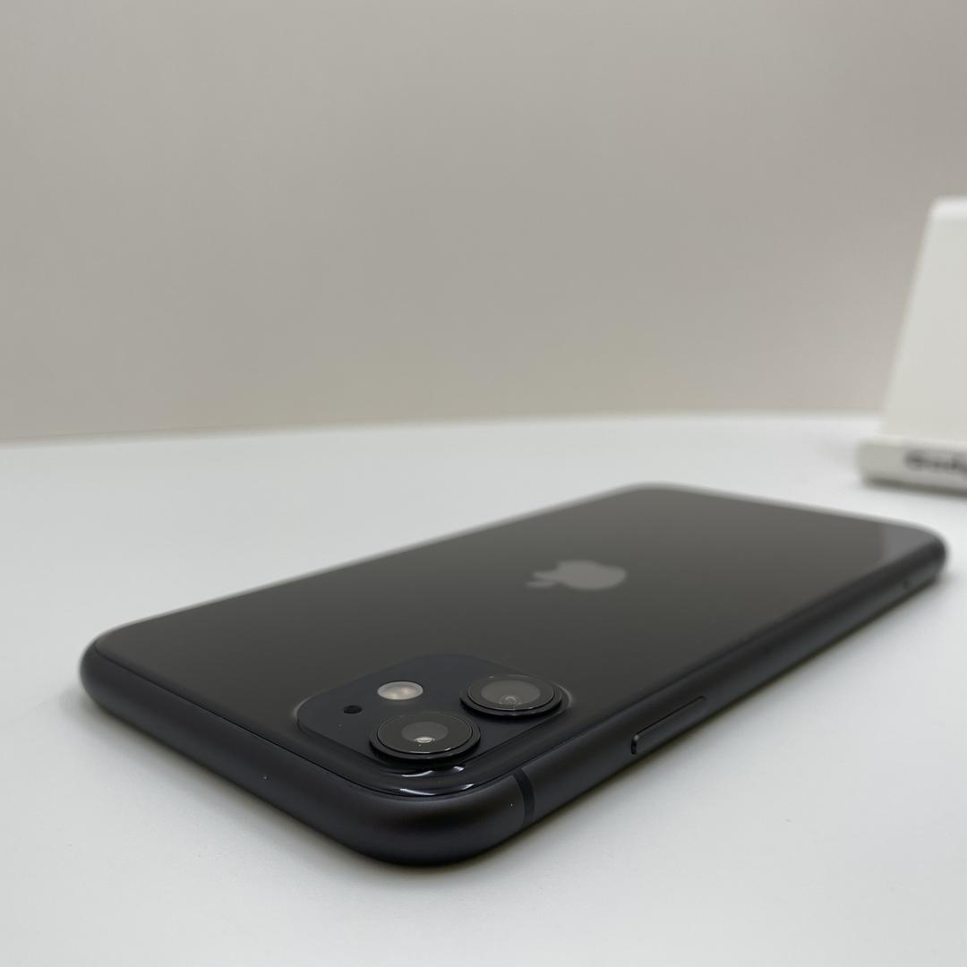 Apple iPhone 11 - Unlocked, 64GB, Black, A2111 - LAGR41829 - Swappa