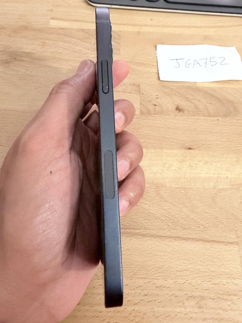 Apple iPhone 12 - Unlocked, 64GB, Black, A2172 - LAGR62966 - Swappa