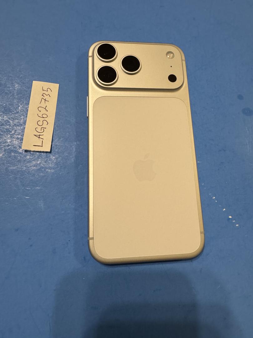 Apple iPhone 17 Pro Max - Verizon, 256GB, Silver, A3257