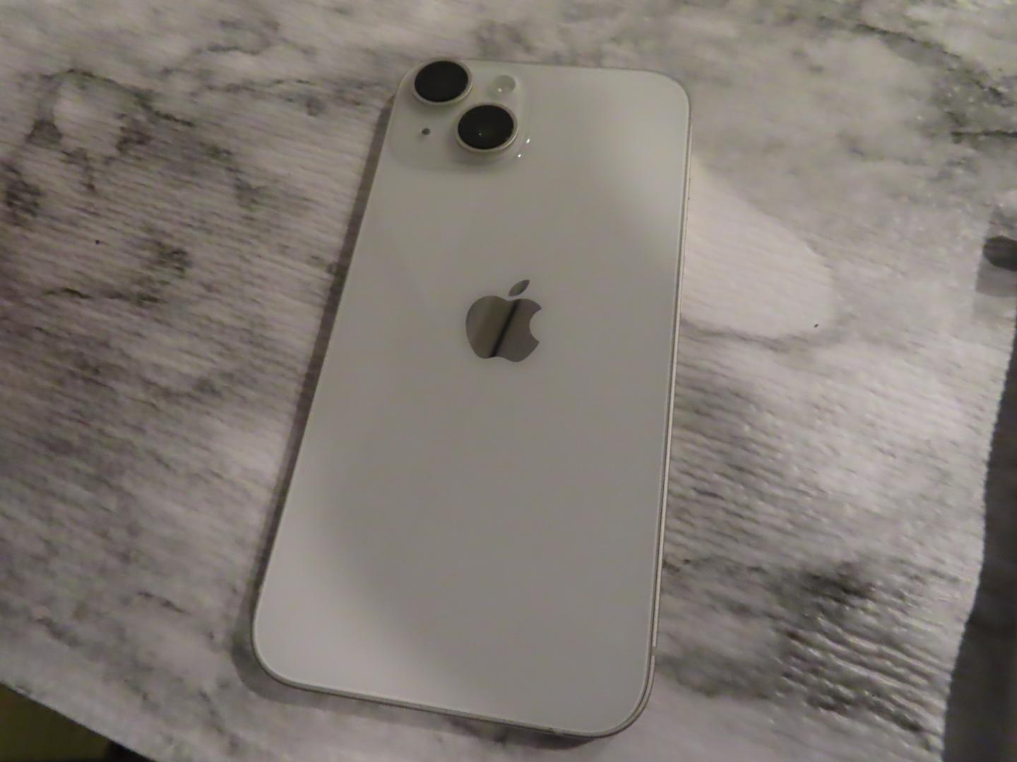 Apple iPhone 14 - Unlocked, 128GB, Starlight, A2649 - LAGT12732