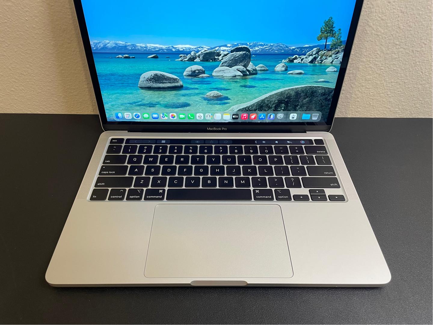 MacBook Pro 2020 - 13" - 512 GB, Plata, 16 GB, Intel Core i5 2