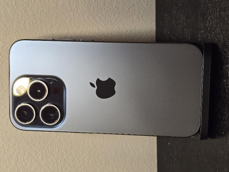 Apple iPhone 15 Pro - Unlocked, 1TB, Blue, A2848 - LAHB49215 - Swappa