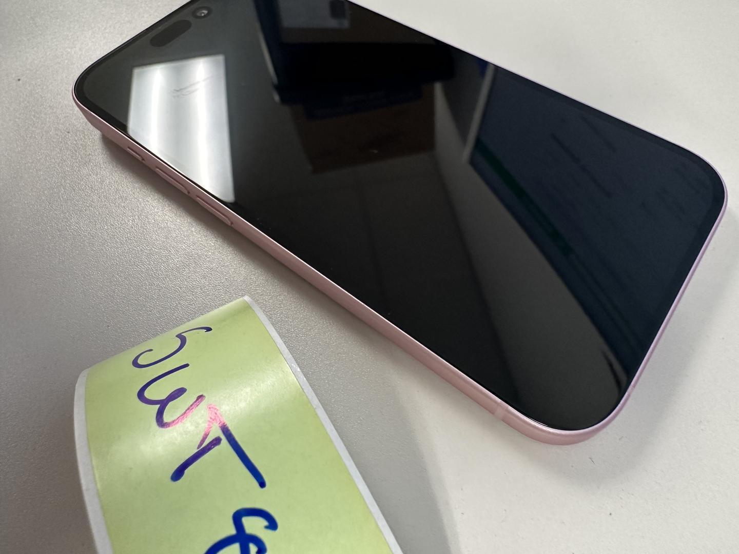 Apple iPhone 15 - T-Mobile, 128GB, Pink, A2846 - LAHC07866 - Swappa
