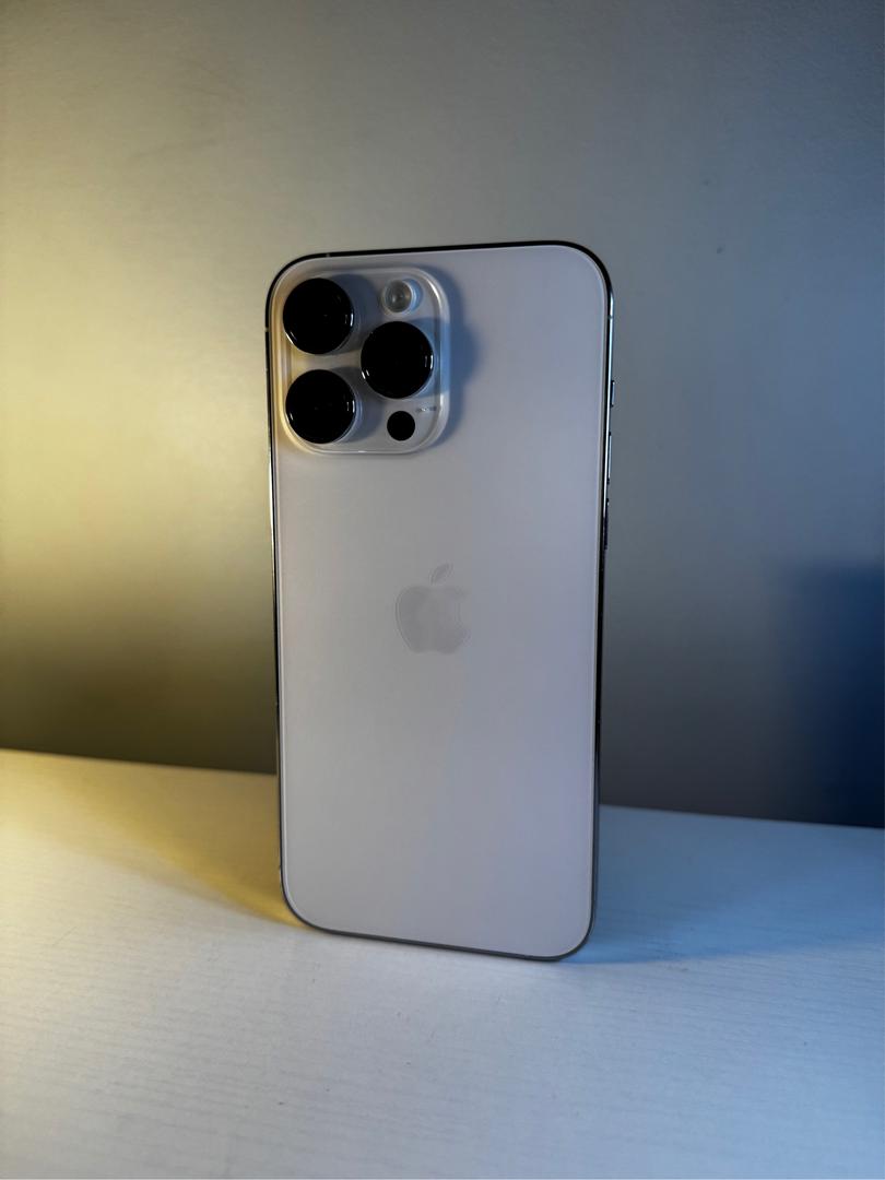 Apple iPhone 14 Pro Max - Unlocked, 128GB, Silver, A2651