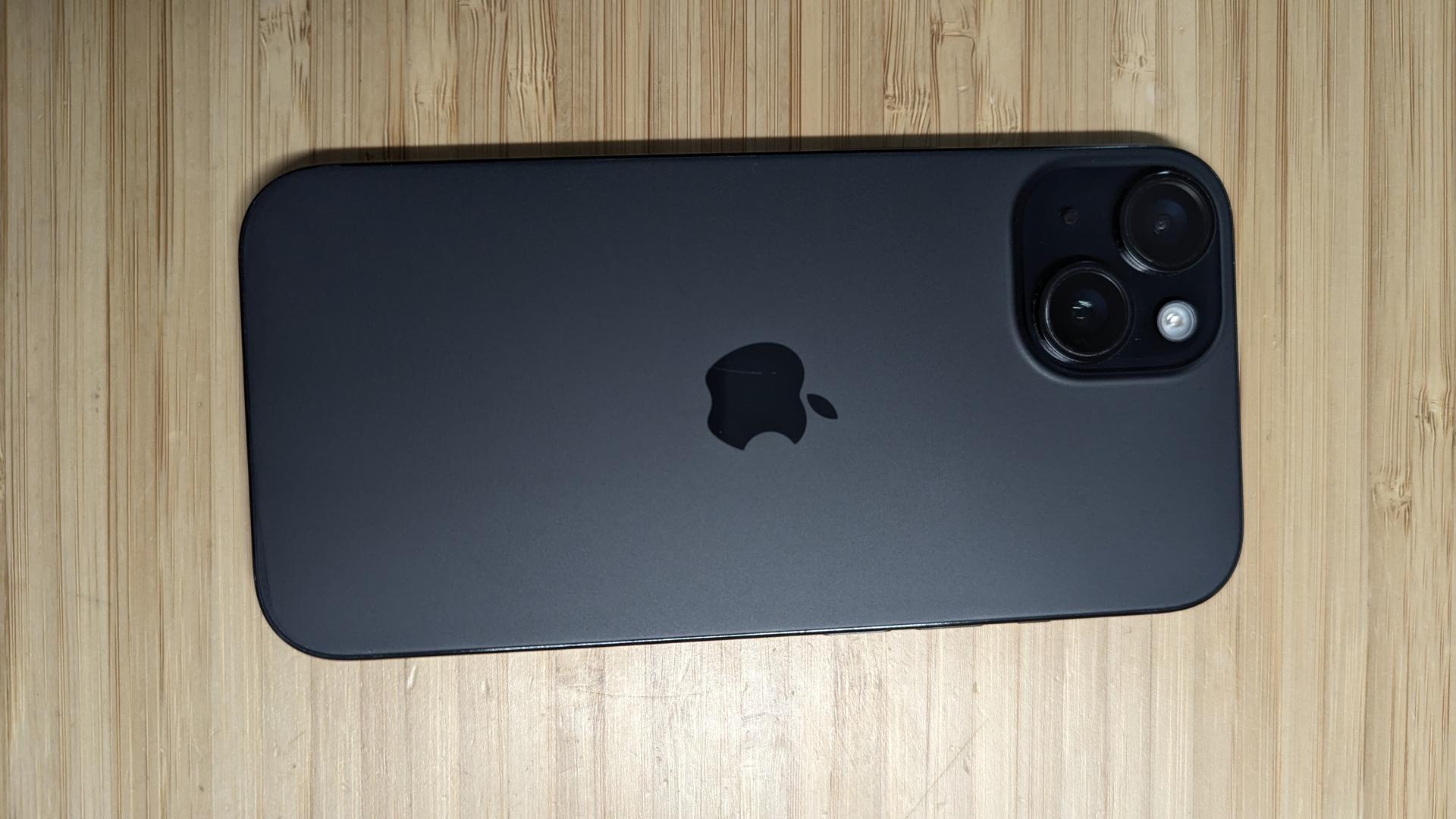 Apple iPhone 15 - Unlocked, 128GB, Black, A2846 - LAHG33947 - Swappa