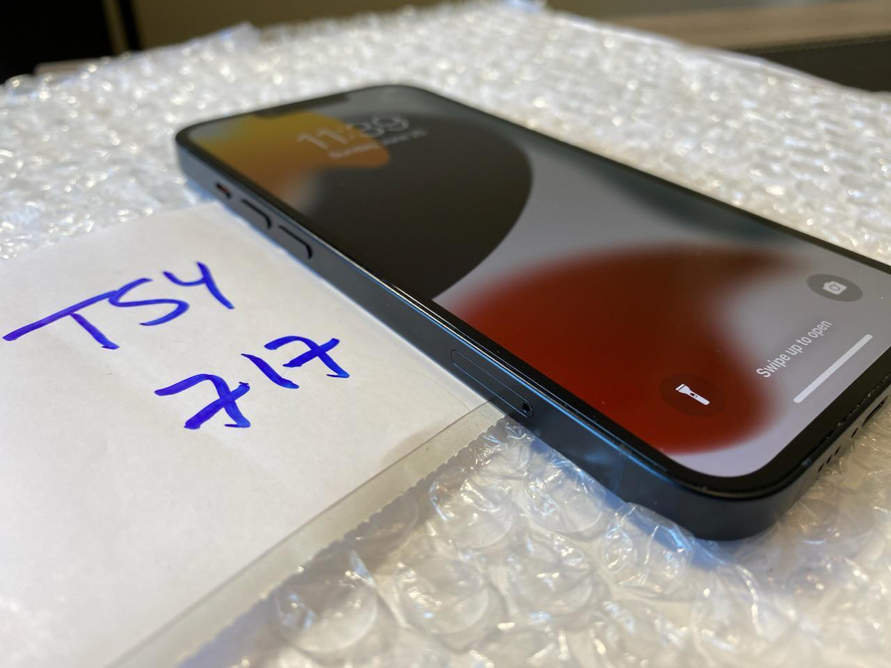 Apple iPhone 13 - T-Mobile, 128GB, Midnight, A2482 - LAHG64849