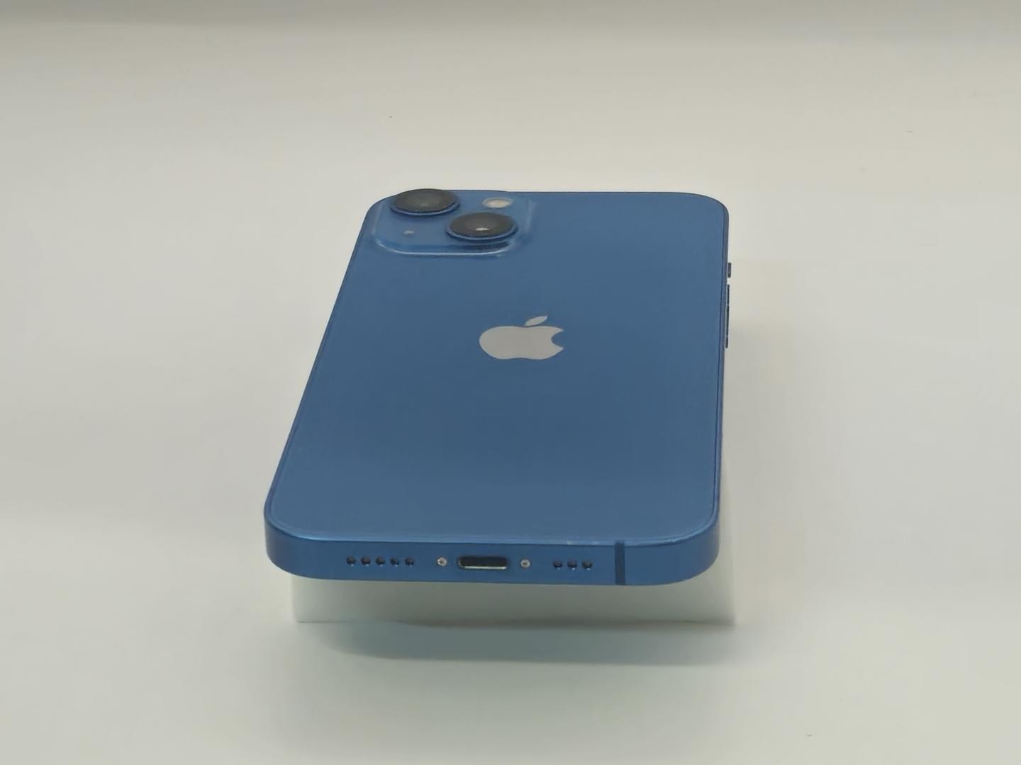 Apple iPhone 13 - Unlocked, 128GB, Blue, A2482 - LAHH98260 - Swappa
