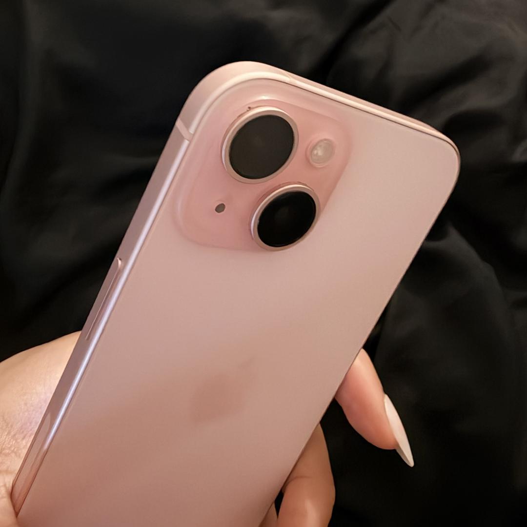 Apple iPhone 15 - Unlocked, 128GB, Pink, A2846 - LAHK41803 - Swappa