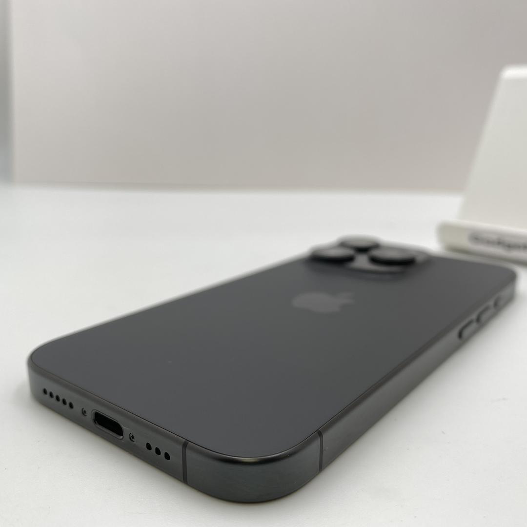 Apple iPhone 15 Pro - Unlocked, 128GB, Black, A2848 - LAHM08193